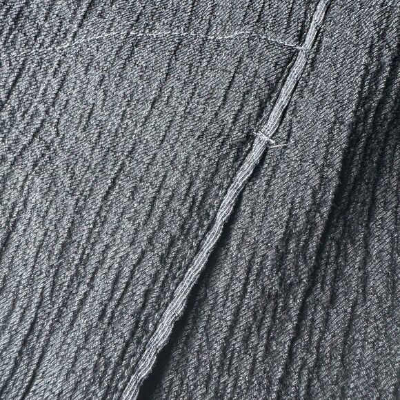 Habitat Gray Tunic Blouse XS Textured Crepe Button Front Artsy Layering Top - Picture 9 of 14